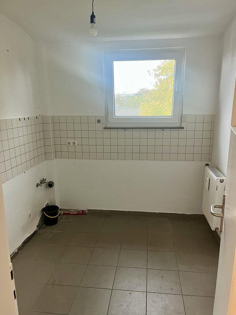 Prodej bytu 3+1 63 m², Köln, Severní Porýní-Vestfálsko Prodej bytu 3+1 63 m², Köln, Severní Porýní-Vestfálsko