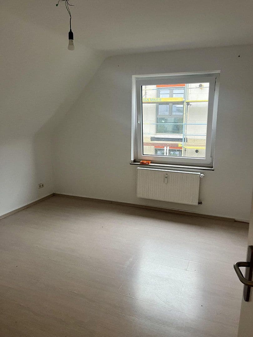 Prodej bytu 3+1 63 m², Köln, Severní Porýní-Vestfálsko Prodej bytu 3+1 63 m², Köln, Severní Porýní-Vestfálsko