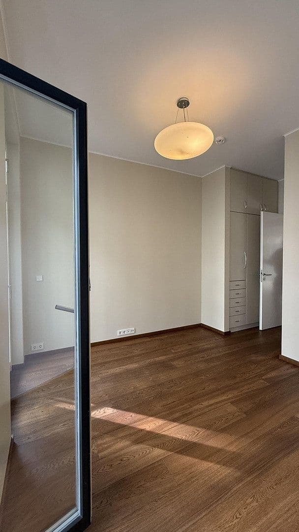 Pronájem bytu 4+1 129 m², Berlin, Berlín Pronájem bytu 4+1 129 m², Berlin, Berlín