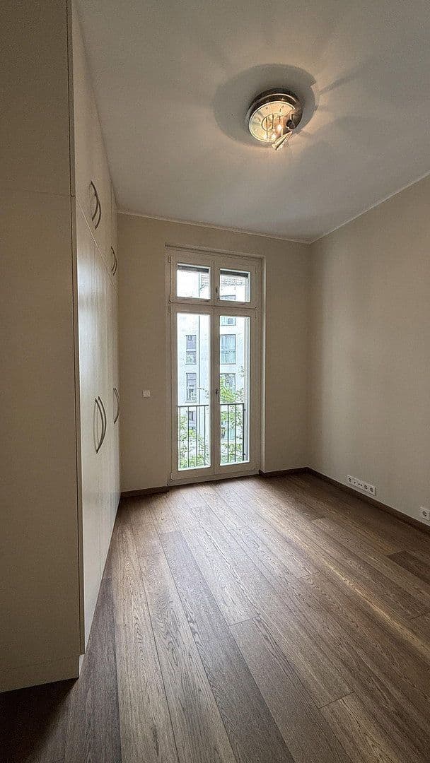 Pronájem bytu 4+1 129 m², Berlin, Berlín Pronájem bytu 4+1 129 m², Berlin, Berlín