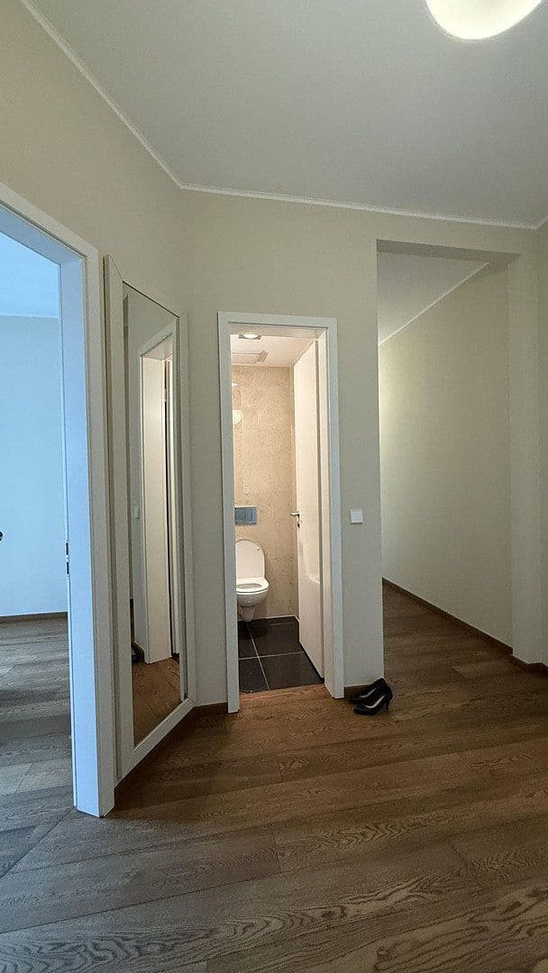 Pronájem bytu 4+1 129 m², Berlin, Berlín Pronájem bytu 4+1 129 m², Berlin, Berlín