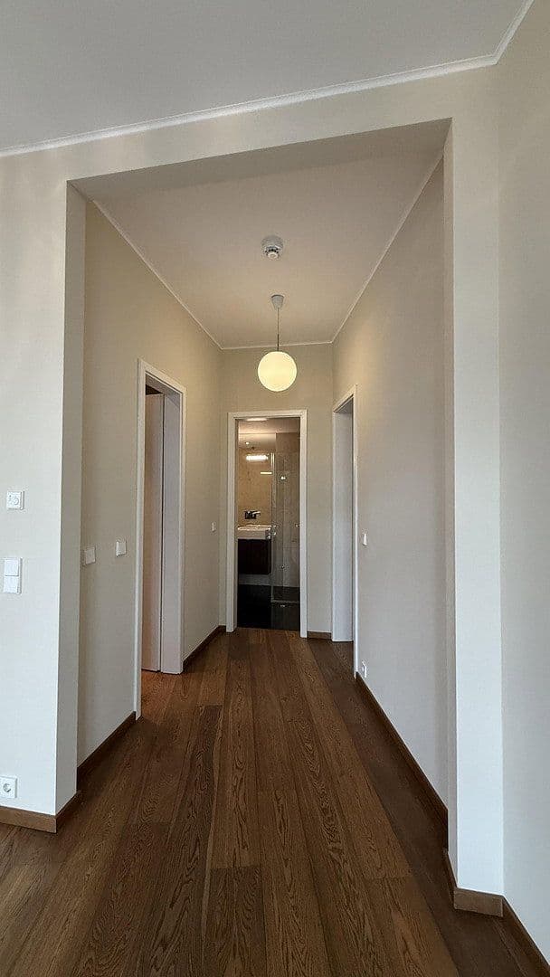 Pronájem bytu 4+1 129 m², Berlin, Berlín Pronájem bytu 4+1 129 m², Berlin, Berlín