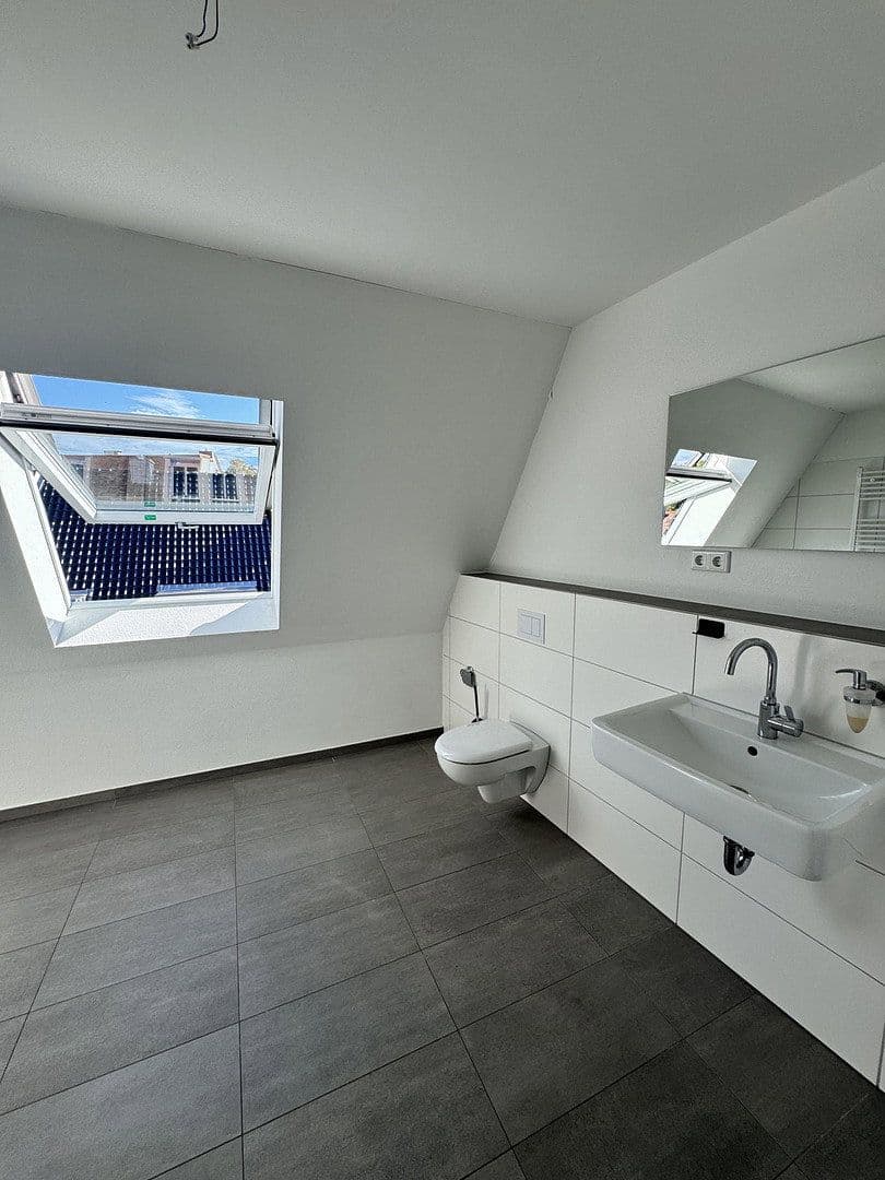 Pronájem bytu 2+kk 83 m², Bramscher Str. 61, Osnabrück, Dolní Sasko Pronájem bytu 2+kk 83 m², Bramscher Str. 61, Osnabrück, Dolní Sasko