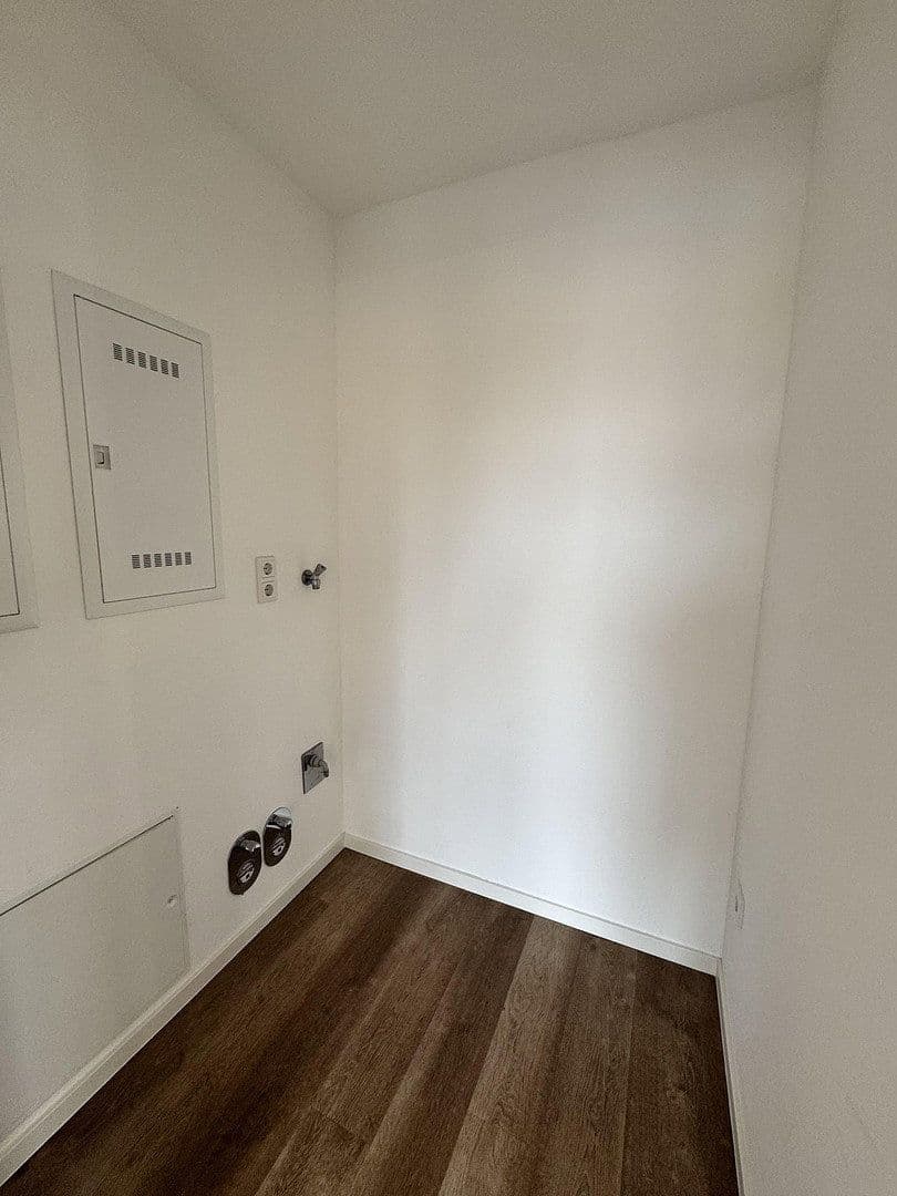 Pronájem bytu 2+kk 83 m², Bramscher Str. 61, Osnabrück, Dolní Sasko Pronájem bytu 2+kk 83 m², Bramscher Str. 61, Osnabrück, Dolní Sasko