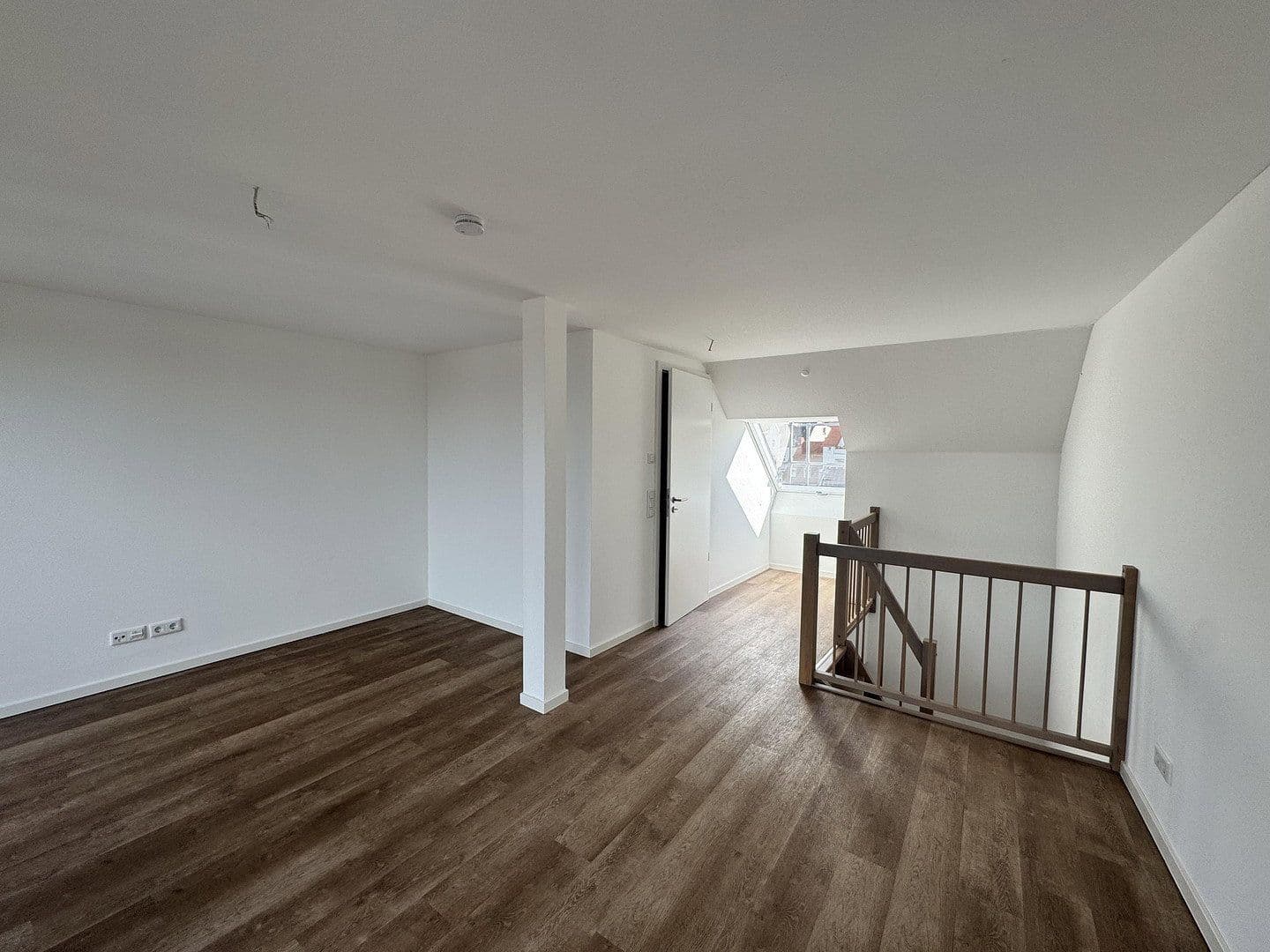 Pronájem bytu 2+kk 83 m², Bramscher Str. 61, Osnabrück, Dolní Sasko Pronájem bytu 2+kk 83 m², Bramscher Str. 61, Osnabrück, Dolní Sasko