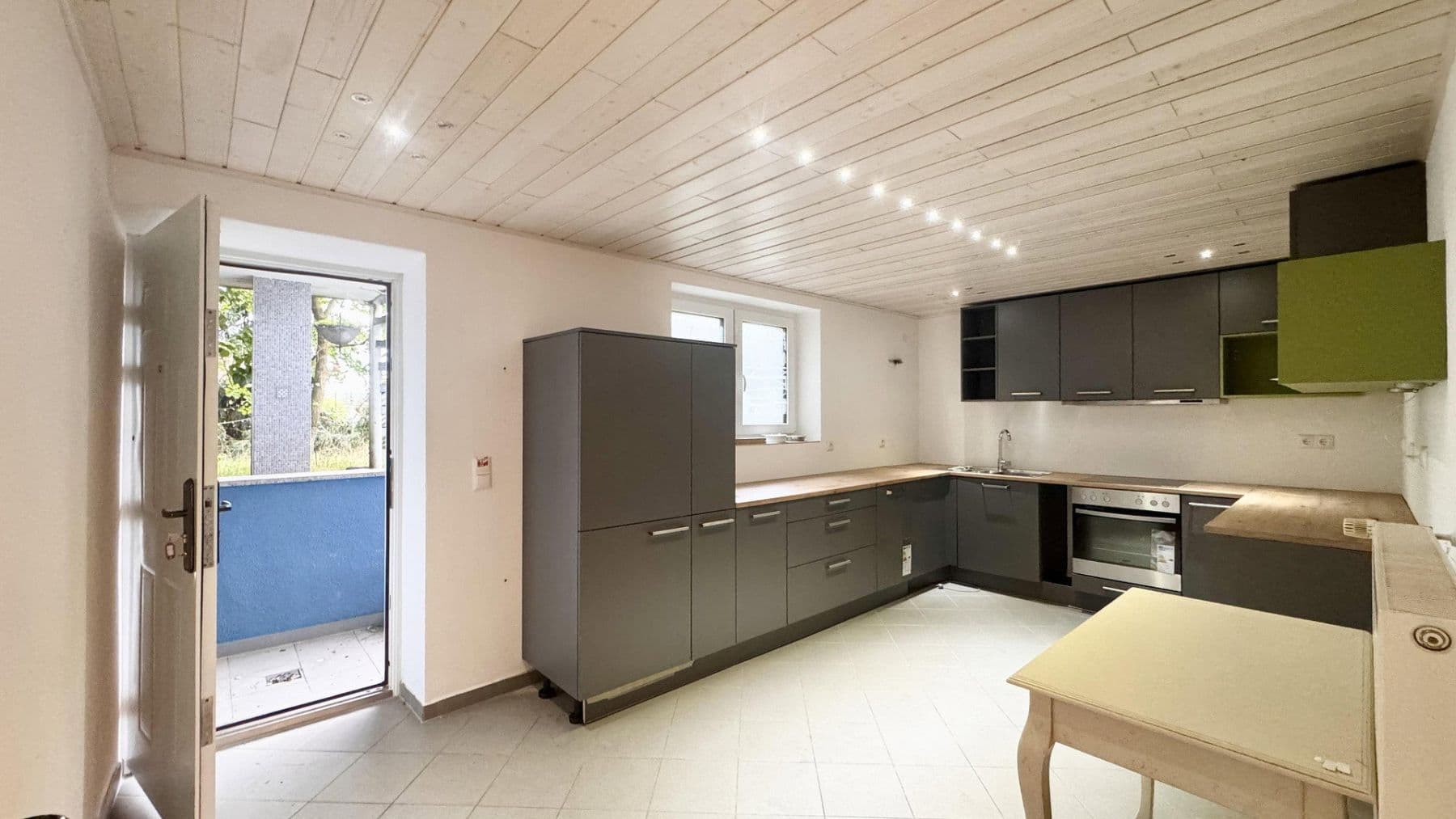 Pronájem bytu 2+1 70 m², Greifenklaustraße 10, Reckendorf, Bavorsko Pronájem bytu 2+1 70 m², Greifenklaustraße 10, Reckendorf, Bavorsko