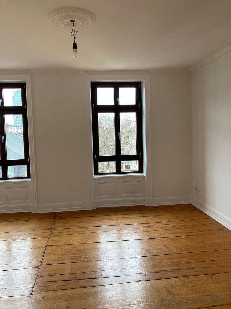 Pronájem bytu 4+1 106 m², Bismarckstraße 86, Offenbach am Main, Hessen Pronájem bytu 4+1 106 m², Bismarckstraße 86, Offenbach am Main, Hessen