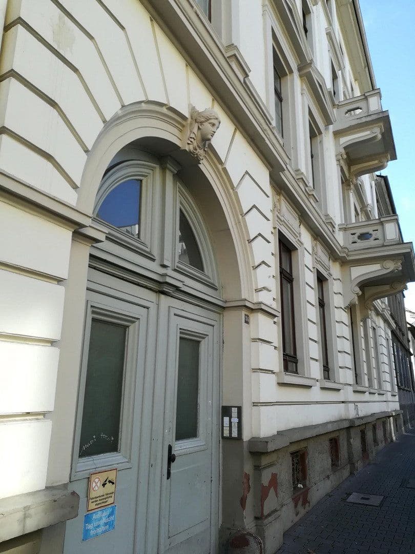 Pronájem bytu 4+1 106 m², Bismarckstraße 86, Offenbach am Main, Hessen Pronájem bytu 4+1 106 m², Bismarckstraße 86, Offenbach am Main, Hessen