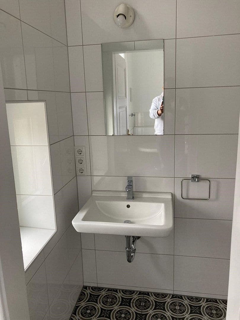Pronájem bytu 4+1 106 m², Bismarckstraße 86, Offenbach am Main, Hessen Pronájem bytu 4+1 106 m², Bismarckstraße 86, Offenbach am Main, Hessen