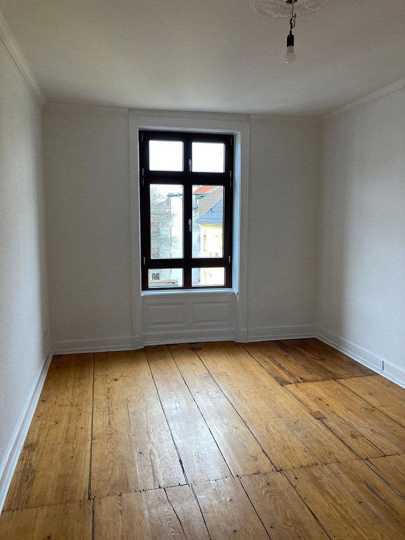 Pronájem bytu 4+1 106 m², Bismarckstraße 86, Offenbach am Main, Hessen Pronájem bytu 4+1 106 m², Bismarckstraße 86, Offenbach am Main, Hessen