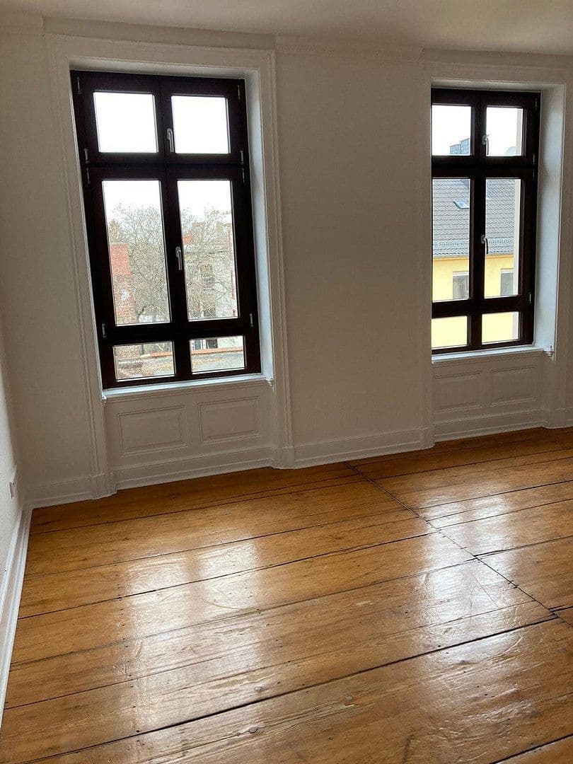 Pronájem bytu 4+1 106 m², Bismarckstraße 86, Offenbach am Main, Hessen Pronájem bytu 4+1 106 m², Bismarckstraße 86, Offenbach am Main, Hessen