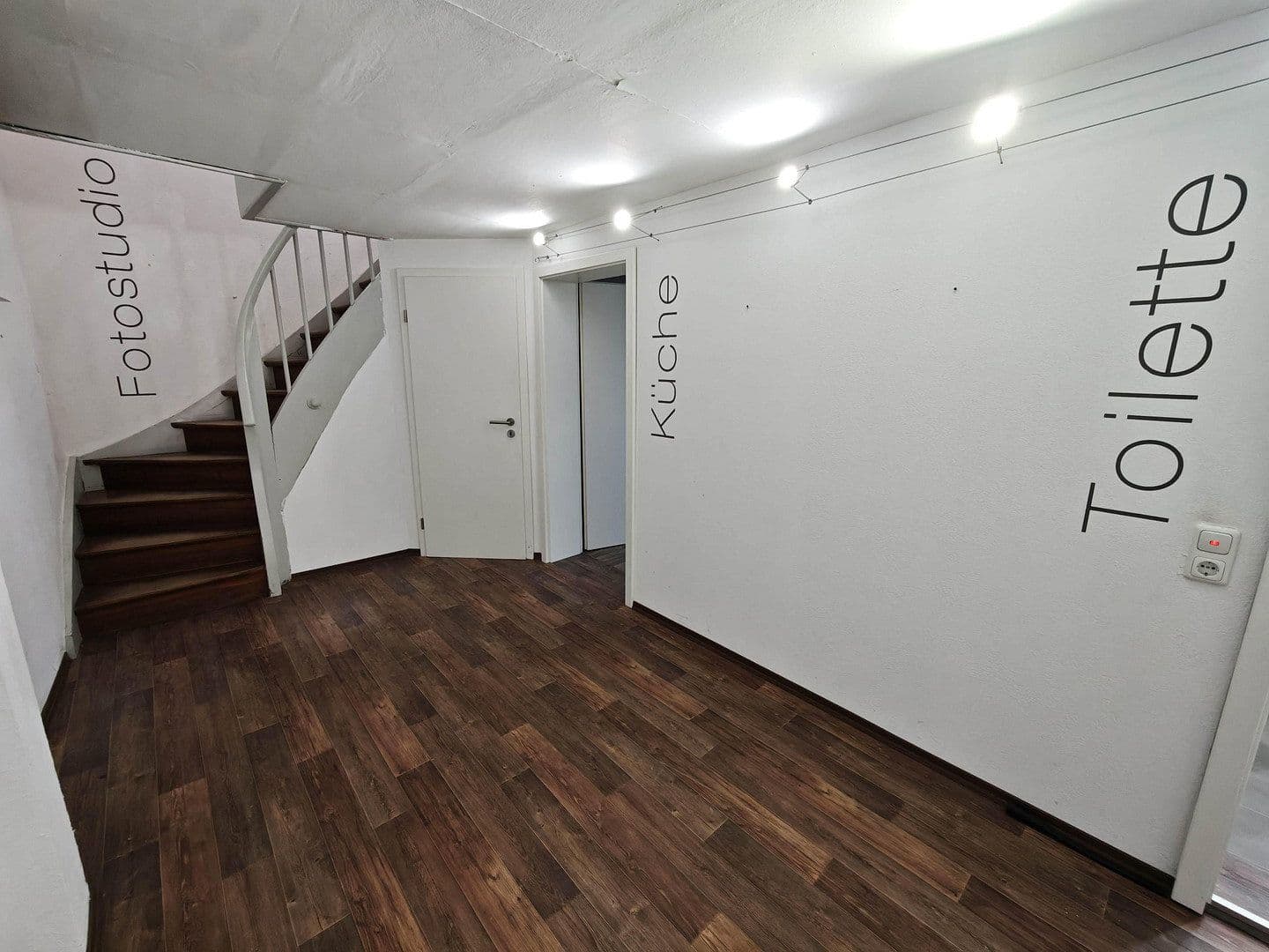 Prodej domu 220 m², pozemek 149 m², Spörleinstrasse 32, Bad Neustadt an der Saale, Bavorsko Prodej domu 220 m², pozemek 149 m², Spörleinstrasse 32, Bad Neustadt an der Saale, Bavorsko
