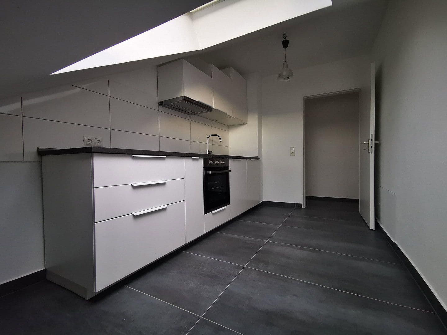 Pronájem bytu 3+1 77 m², Kitschburger Str 19, Köln, Severní Porýní-Vestfálsko Pronájem bytu 3+1 77 m², Kitschburger Str 19, Köln, Severní Porýní-Vestfálsko