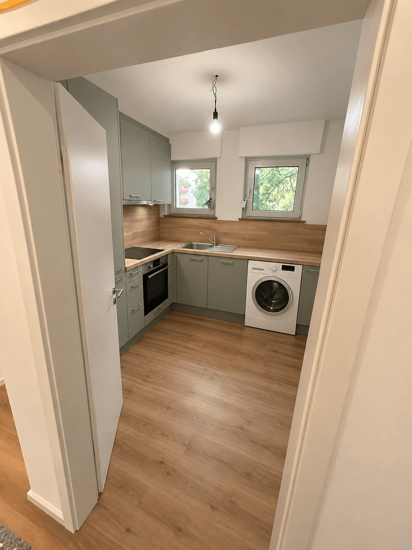 Pronájem bytu 3+1 66 m², Köln, Severní Porýní-Vestfálsko Pronájem bytu 3+1 66 m², Köln, Severní Porýní-Vestfálsko