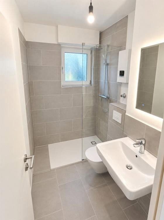 Pronájem bytu 3+1 66 m², Köln, Severní Porýní-Vestfálsko Pronájem bytu 3+1 66 m², Köln, Severní Porýní-Vestfálsko