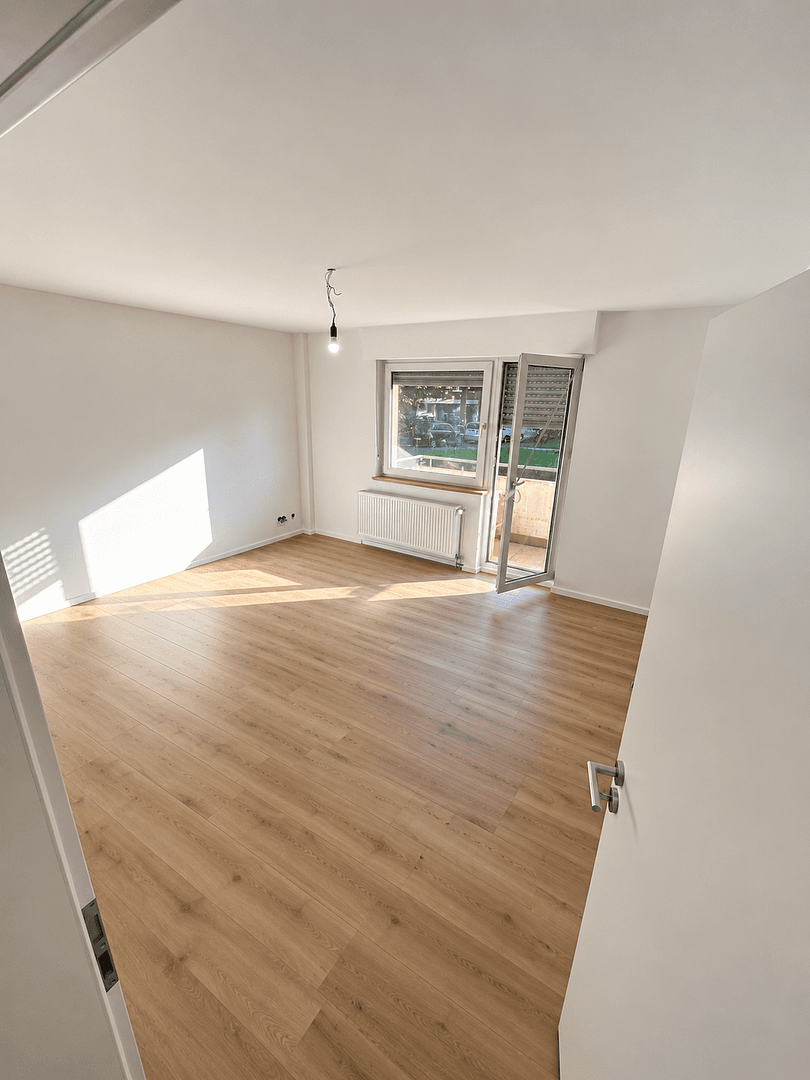 Pronájem bytu 3+1 66 m², Köln, Severní Porýní-Vestfálsko Pronájem bytu 3+1 66 m², Köln, Severní Porýní-Vestfálsko