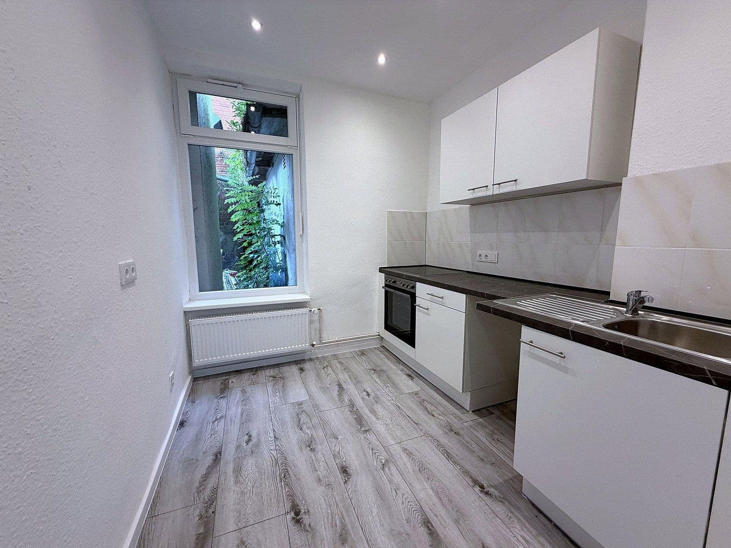 Pronájem bytu 3+1 61 m², Gabelsberger Straße 8, Kiel-Ellerbek/Wellingdorf, Šlesvicko-Holštýnsko Pronájem bytu 3+1 61 m², Gabelsberger Straße 8, Kiel-Ellerbek/Wellingdorf, Šlesvicko-Holštýnsko
