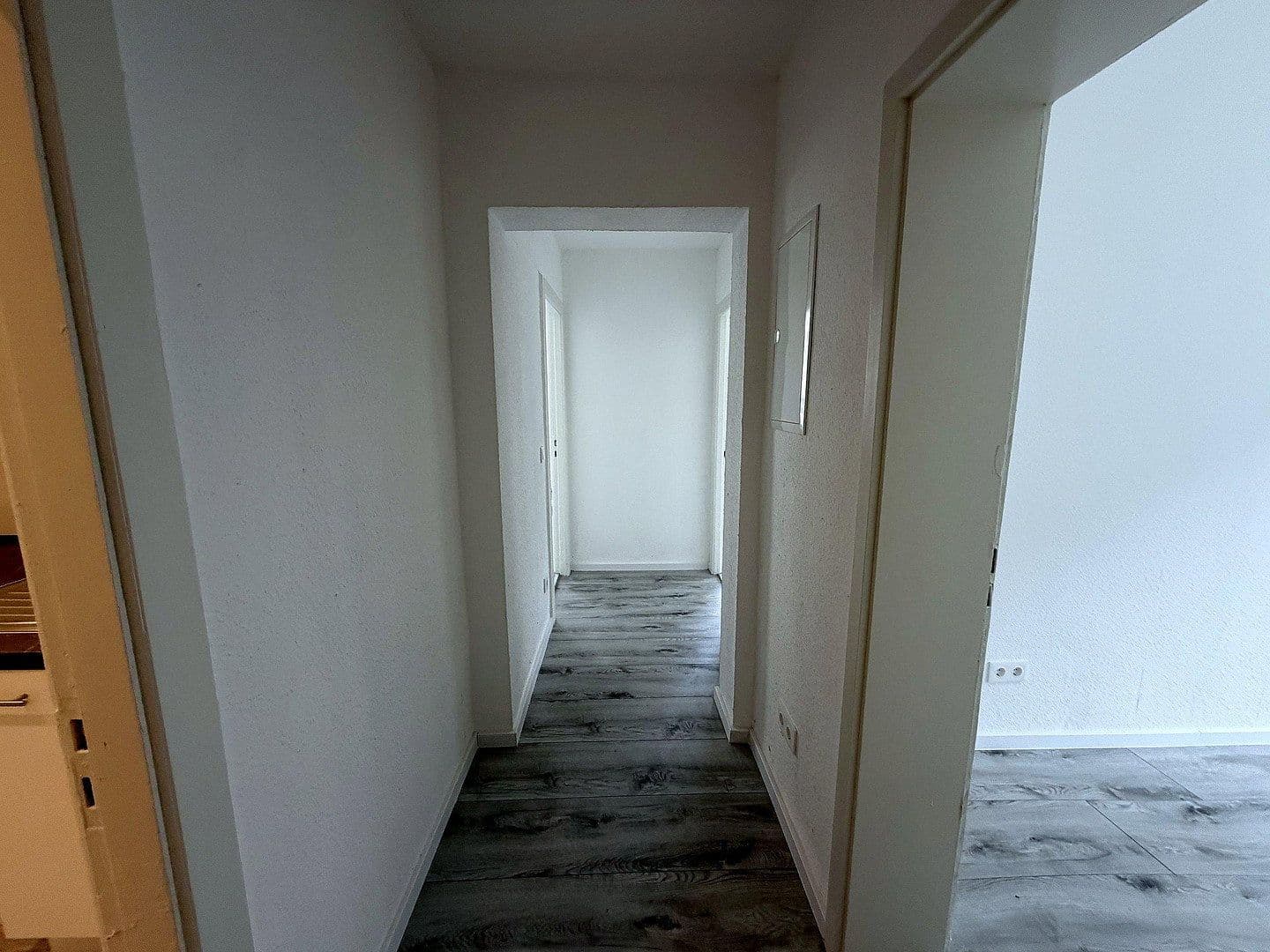 Pronájem bytu 3+1 61 m², Gabelsberger Straße 8, Kiel-Ellerbek/Wellingdorf, Šlesvicko-Holštýnsko Pronájem bytu 3+1 61 m², Gabelsberger Straße 8, Kiel-Ellerbek/Wellingdorf, Šlesvicko-Holštýnsko