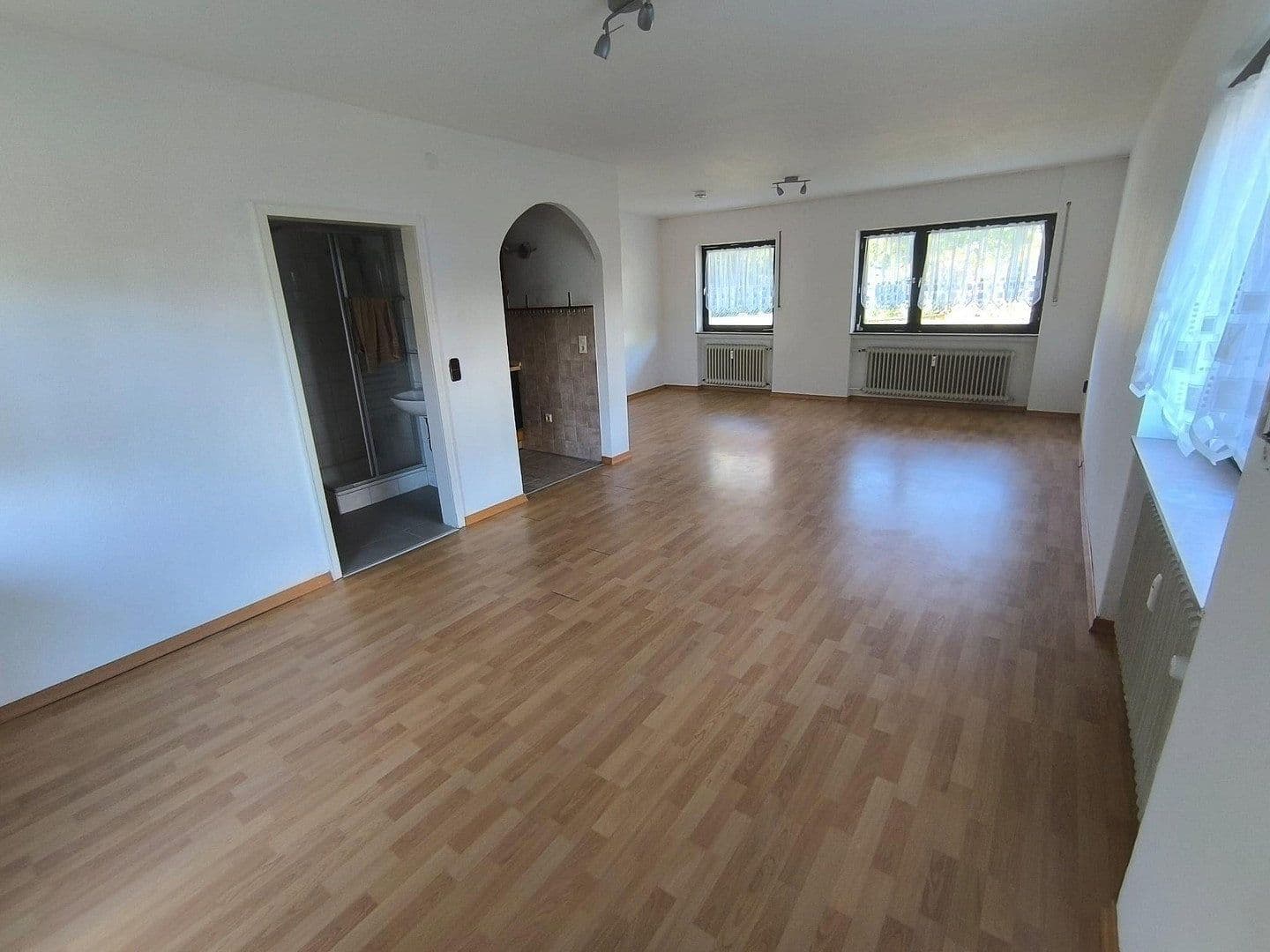 Pronájem bytu 1+1 38 m², Linden, Hessen Pronájem bytu 1+1 38 m², Linden, Hessen