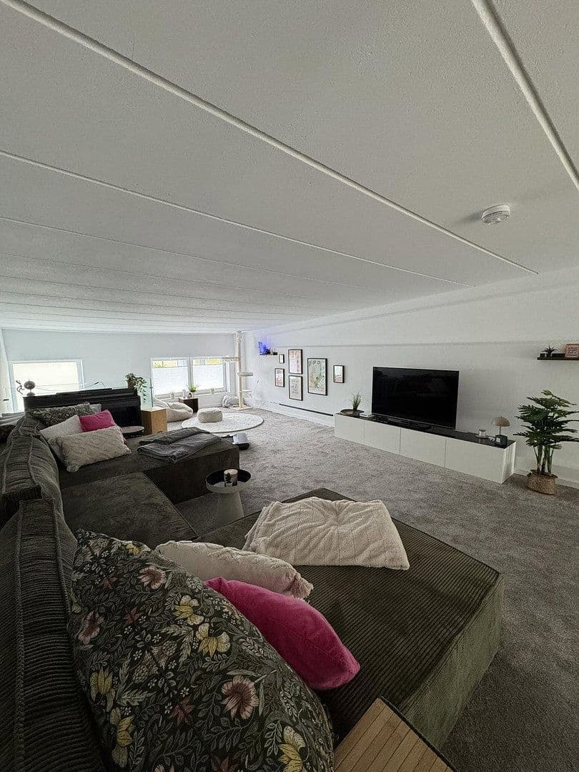Pronájem bytu 3+kk 173 m², Würzburg, Bavorsko Pronájem bytu 3+kk 173 m², Würzburg, Bavorsko
