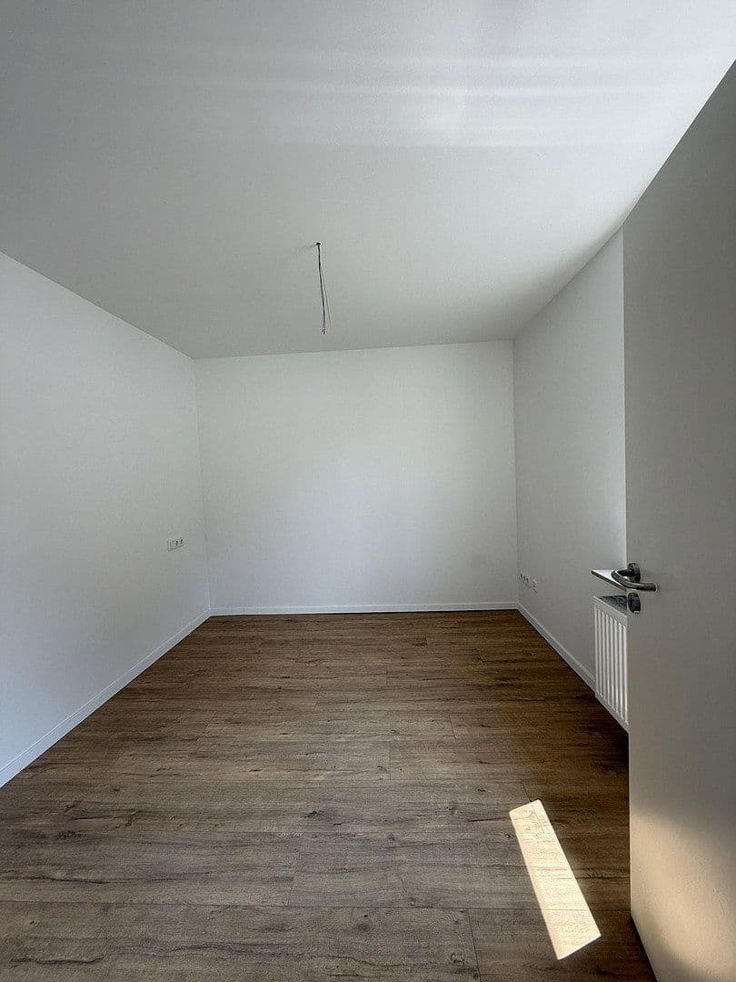 Pronájem bytu 4+1 78 m², Hermannstraße, Lauf an der Pegnitz, Bavorsko Pronájem bytu 4+1 78 m², Hermannstraße, Lauf an der Pegnitz, Bavorsko