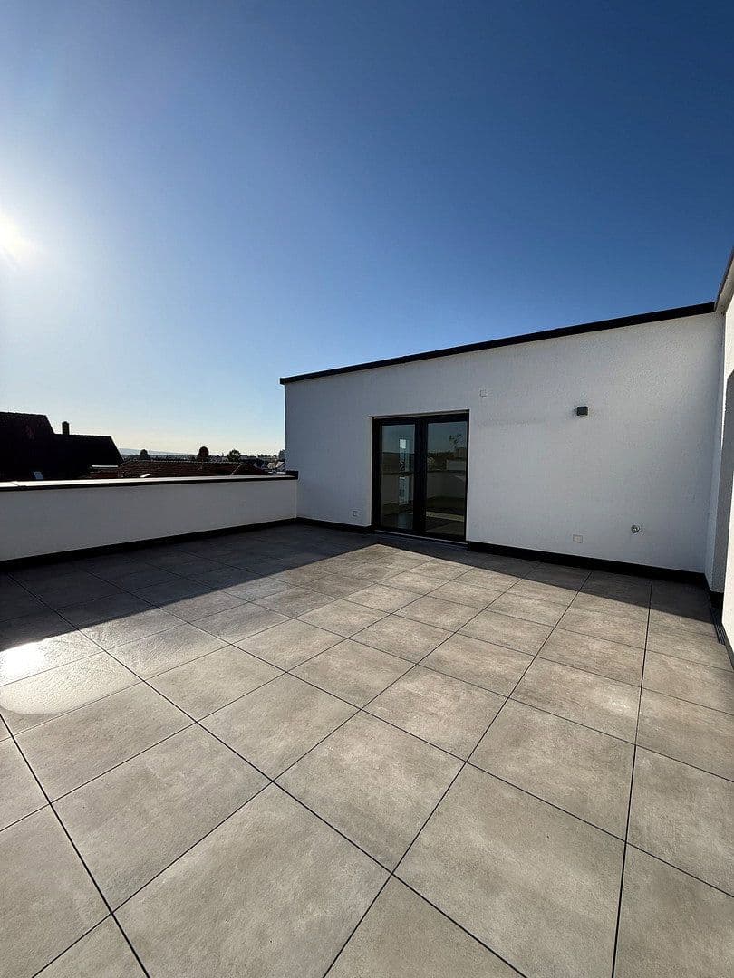 Pronájem bytu 5+1 134 m², Stadelmannstraße 31, Erlensee, Hessen Pronájem bytu 5+1 134 m², Stadelmannstraße 31, Erlensee, Hessen
