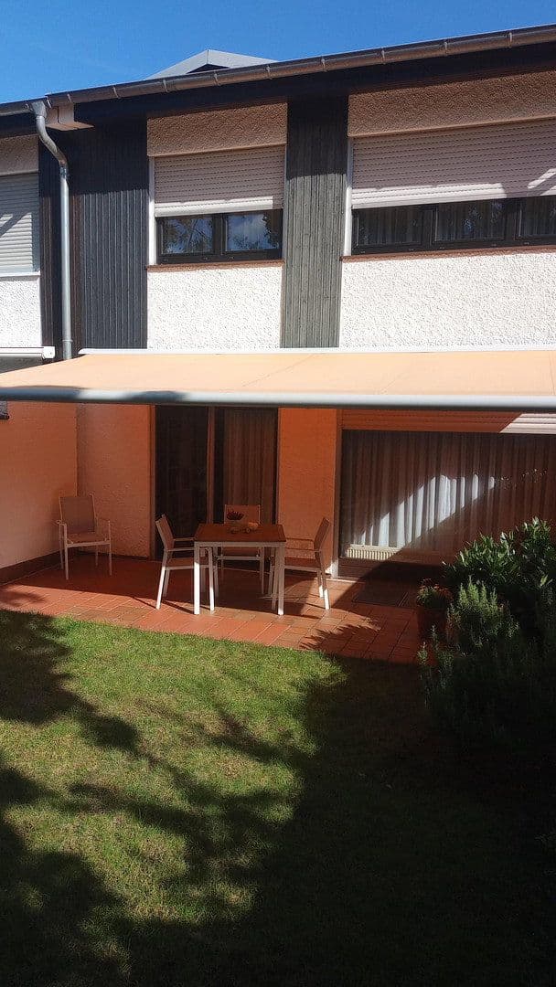 Prodej domu 117 m², pozemek 195 m², Am Felsenkeller 13, Griesheim, Hessen Prodej domu 117 m², pozemek 195 m², Am Felsenkeller 13, Griesheim, Hessen