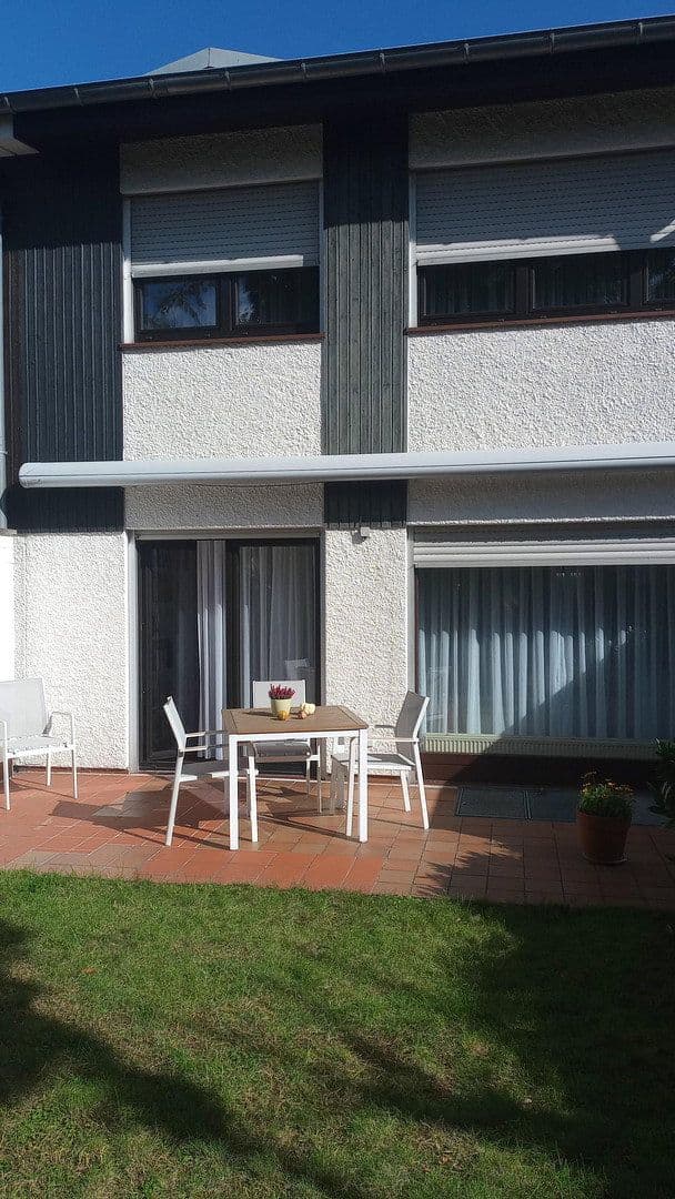 Prodej domu 117 m², pozemek 195 m², Am Felsenkeller 13, Griesheim, Hessen Prodej domu 117 m², pozemek 195 m², Am Felsenkeller 13, Griesheim, Hessen