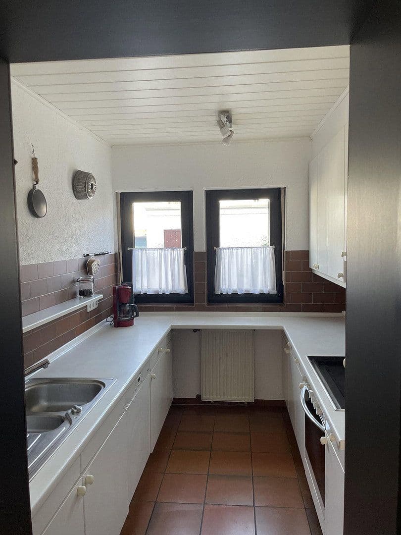 Prodej domu 117 m², pozemek 195 m², Am Felsenkeller 13, Griesheim, Hessen Prodej domu 117 m², pozemek 195 m², Am Felsenkeller 13, Griesheim, Hessen