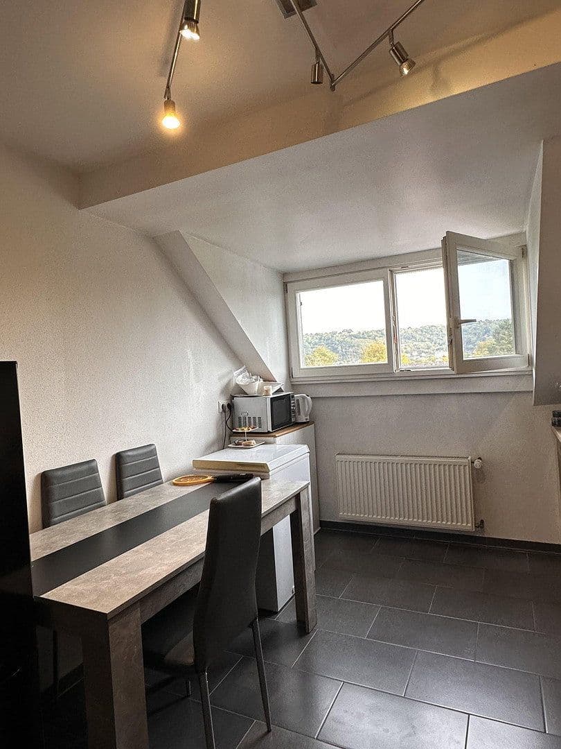 Pronájem bytu 2+1 51 m², Zewener Straße 14, Trier, Porýní-Falc Pronájem bytu 2+1 51 m², Zewener Straße 14, Trier, Porýní-Falc
