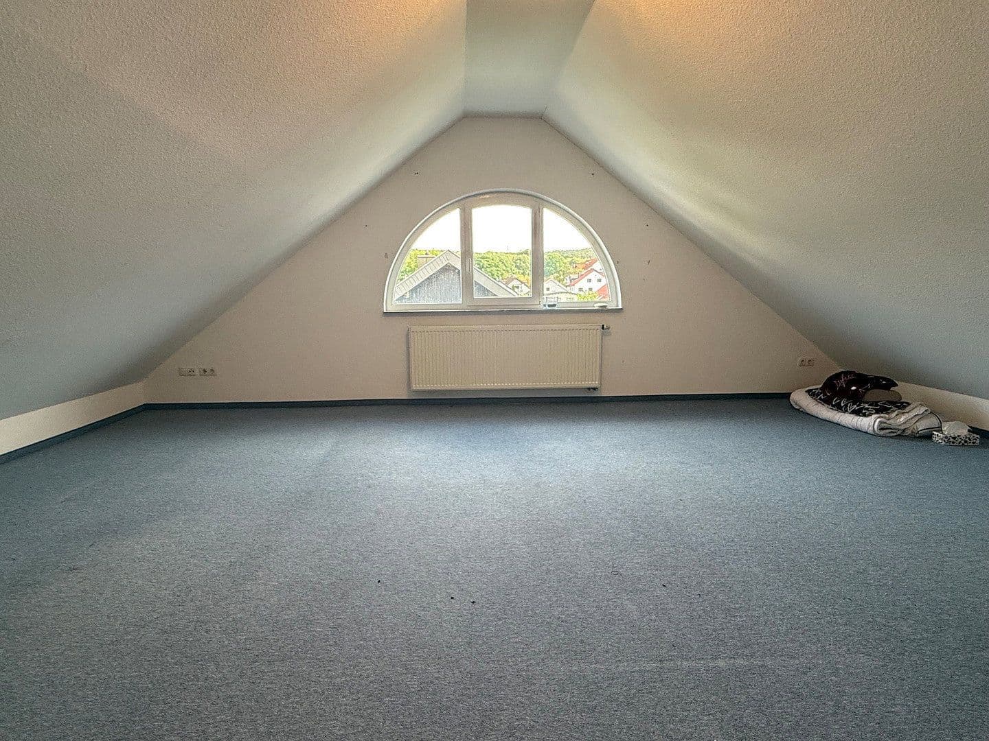 Pronájem bytu 3+1 95 m², Stadelmannstraße 31, Lohr am Main, Bavorsko Pronájem bytu 3+1 95 m², Stadelmannstraße 31, Lohr am Main, Bavorsko
