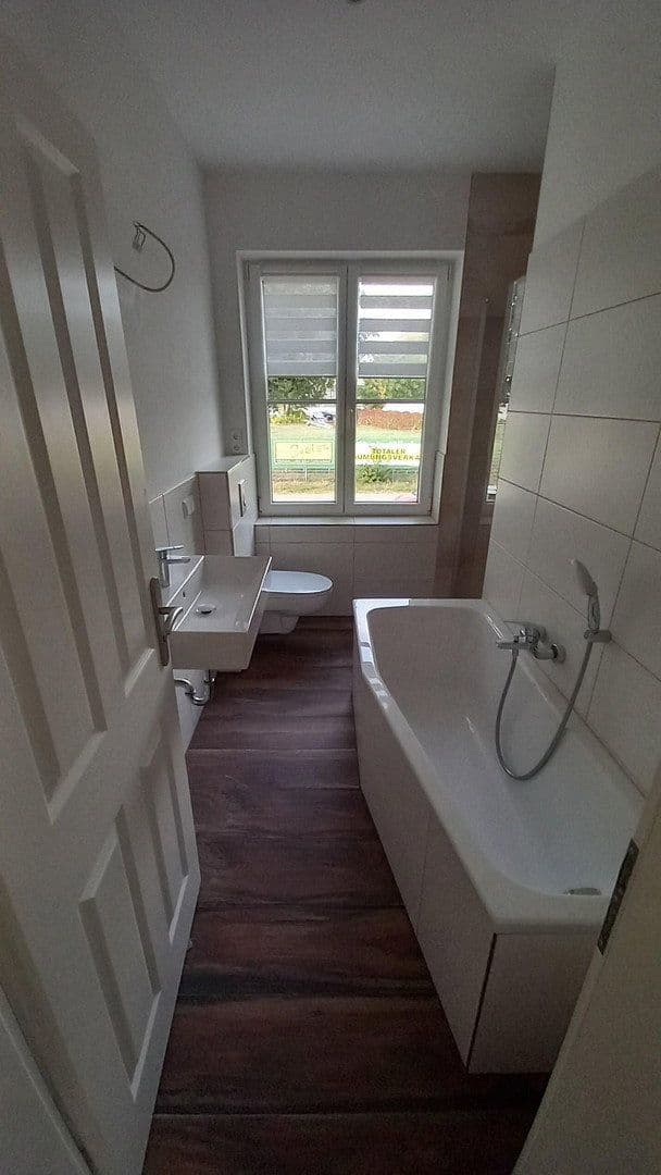 Pronájem bytu 4+1 99 m², Glindower Chausseestr. 145, Werder (Havel), Braniborsko Pronájem bytu 4+1 99 m², Glindower Chausseestr. 145, Werder (Havel), Braniborsko