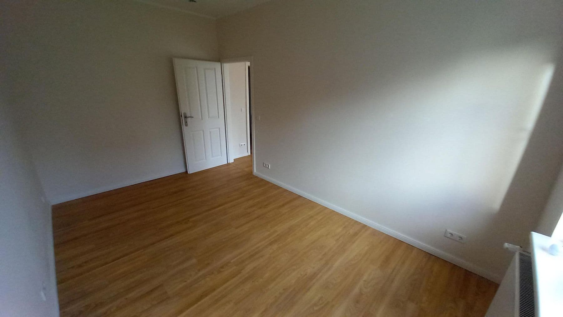 Pronájem bytu 4+1 99 m², Glindower Chausseestr. 145, Werder (Havel), Braniborsko Pronájem bytu 4+1 99 m², Glindower Chausseestr. 145, Werder (Havel), Braniborsko
