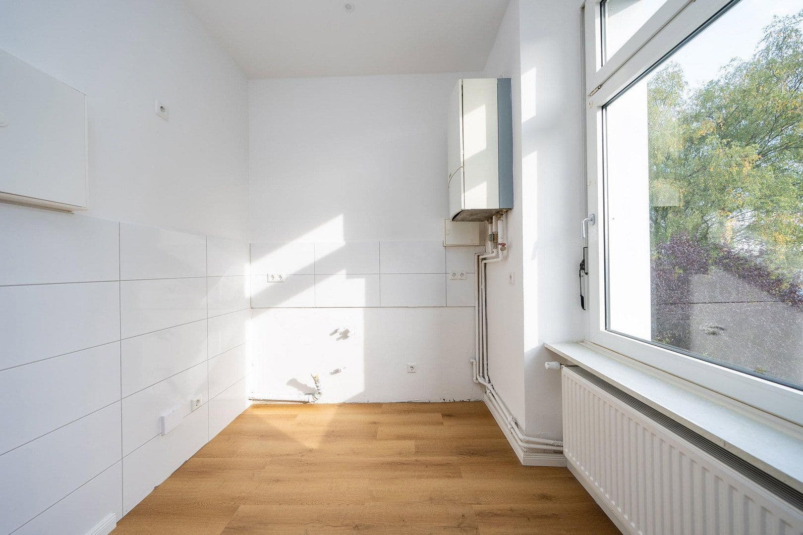 Pronájem bytu 3+1 71 m², Jungstraße 10, Wuppertal, Severní Porýní-Vestfálsko Pronájem bytu 3+1 71 m², Jungstraße 10, Wuppertal, Severní Porýní-Vestfálsko
