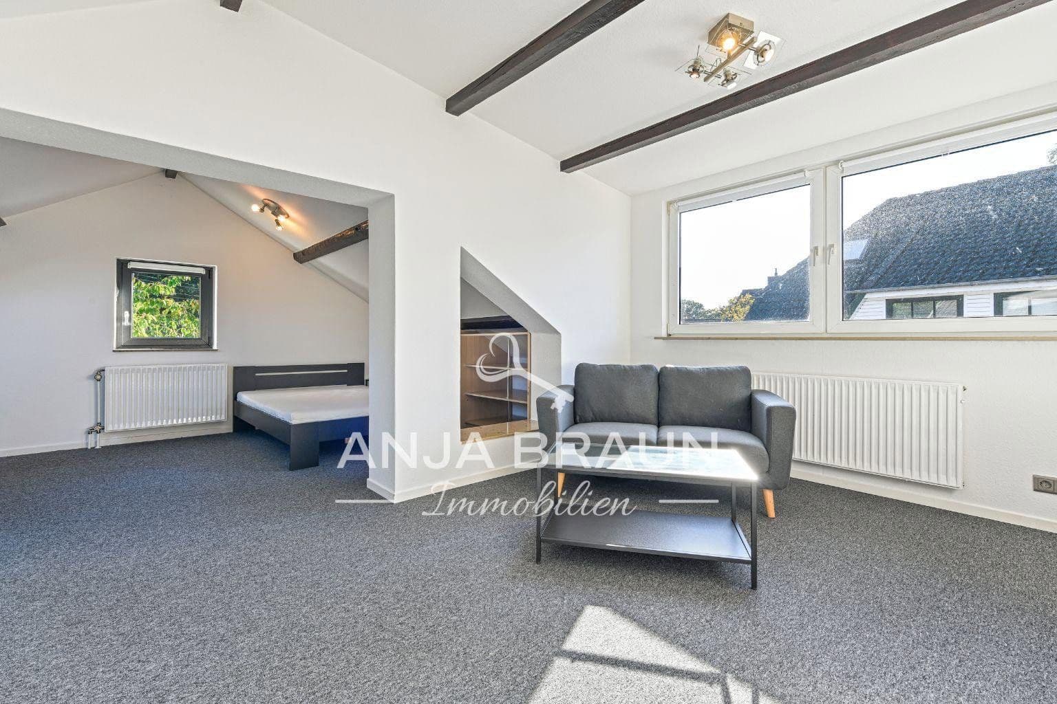 Prodej domu 105 m², pozemek 847 m², Hamburg, Hamburg Prodej domu 105 m², pozemek 847 m², Hamburg, Hamburg