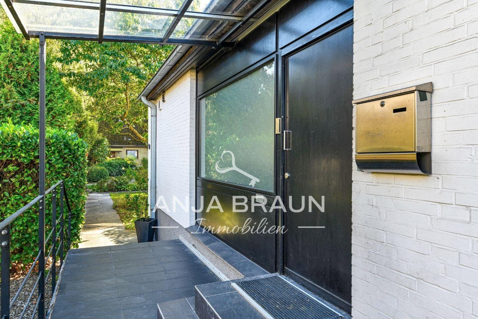 Prodej domu 105 m², pozemek 847 m², Hamburg, Hamburg Prodej domu 105 m², pozemek 847 m², Hamburg, Hamburg