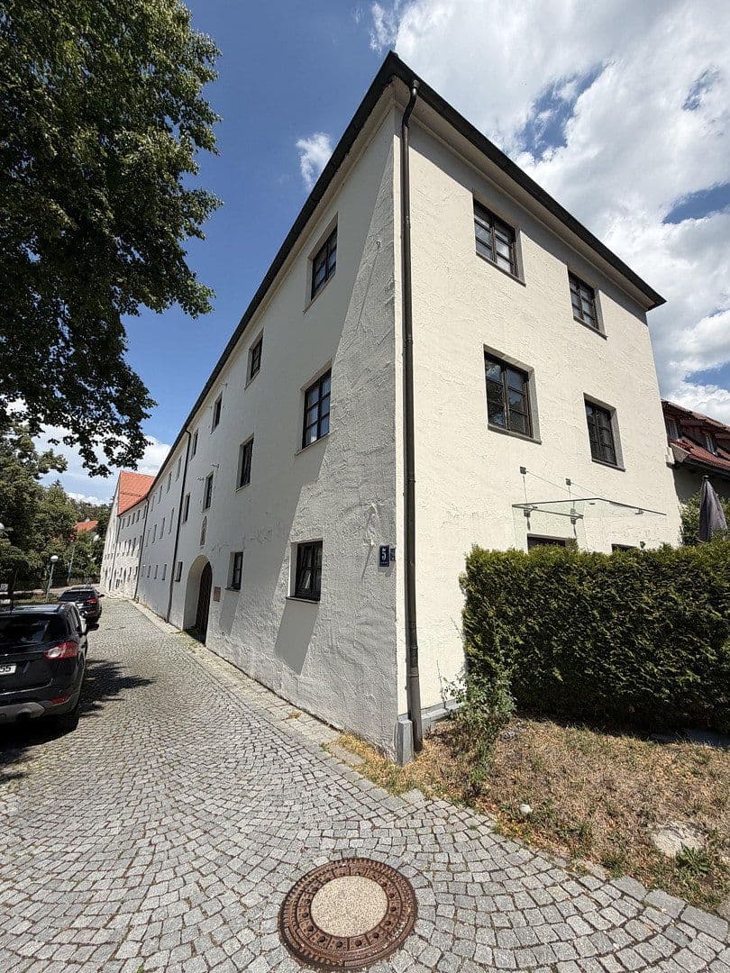 Prodej bytu 3+1 100 m², Franziskanerplatz 5, Kempten (Allgäu), Bavorsko Prodej bytu 3+1 100 m², Franziskanerplatz 5, Kempten (Allgäu), Bavorsko