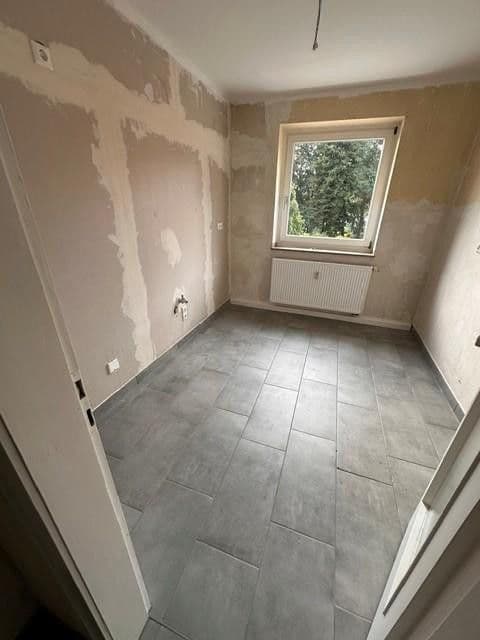Pronájem bytu 3+1 71 m², Fischerstr. 70, Eschweiler, Severní Porýní-Vestfálsko Pronájem bytu 3+1 71 m², Fischerstr. 70, Eschweiler, Severní Porýní-Vestfálsko