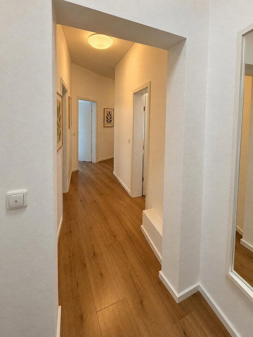Pronájem bytu 5+1 89 m², Heusenstamm, Hessen Pronájem bytu 5+1 89 m², Heusenstamm, Hessen