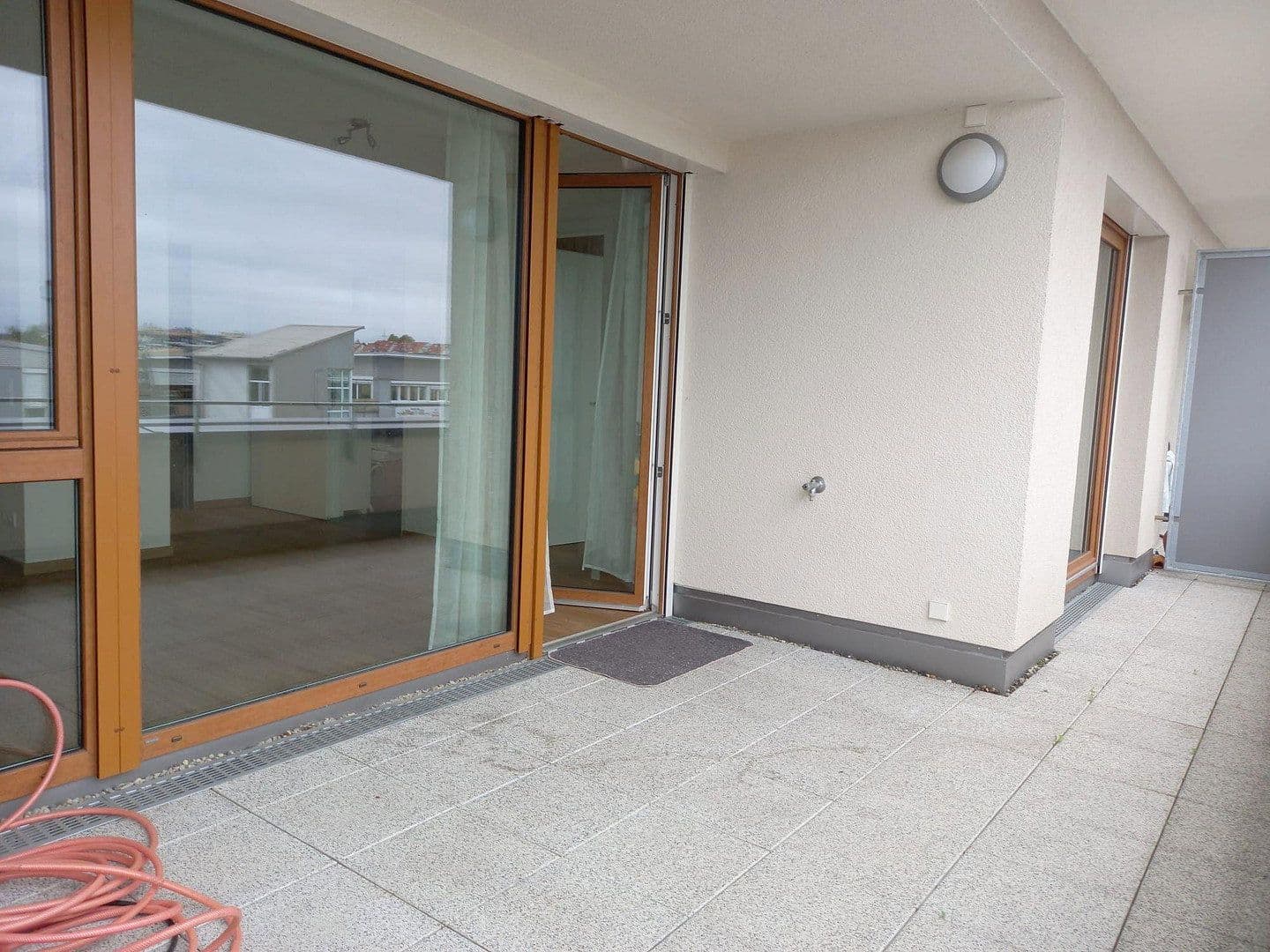 Pronájem bytu 2+1 47 m², Tamm, Bádensko-Württembersko Pronájem bytu 2+1 47 m², Tamm, Bádensko-Württembersko