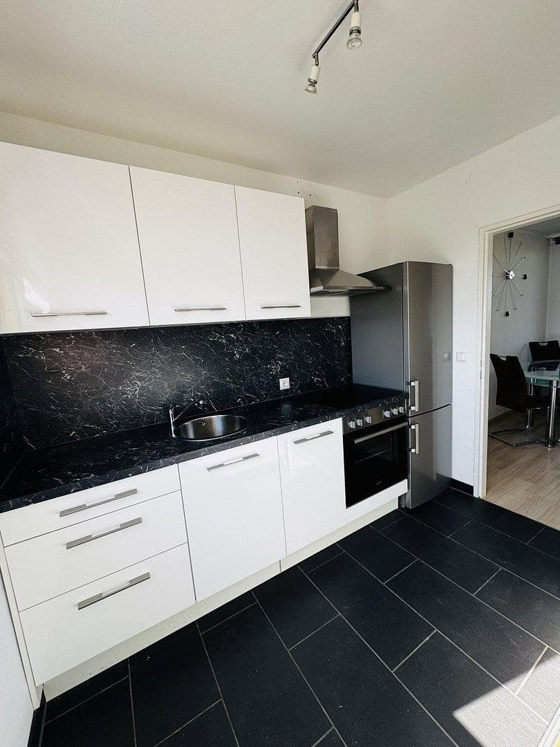 Pronájem bytu 2+kk 65 m², Gräfelfinger Straße 4, München, Bavorsko Pronájem bytu 2+kk 65 m², Gräfelfinger Straße 4, München, Bavorsko