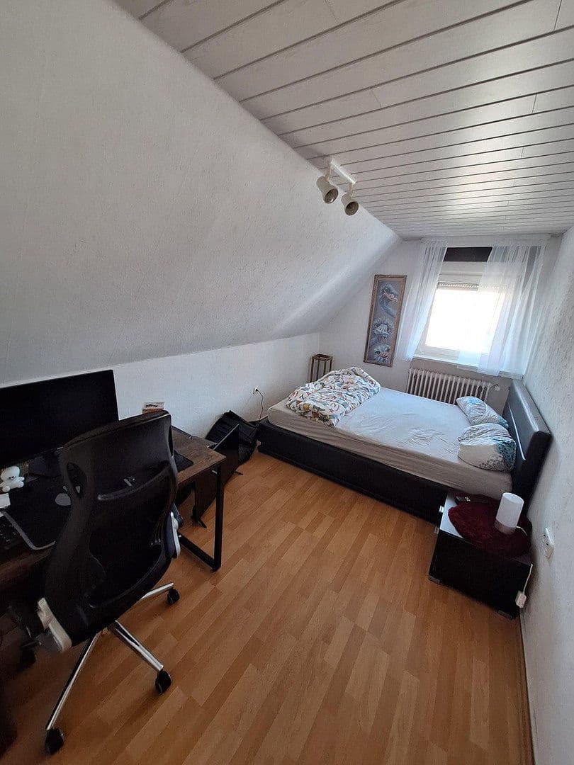 Prodej domu 219 m², pozemek 586 m², Wölfersheim, Hessen Prodej domu 219 m², pozemek 586 m², Wölfersheim, Hessen