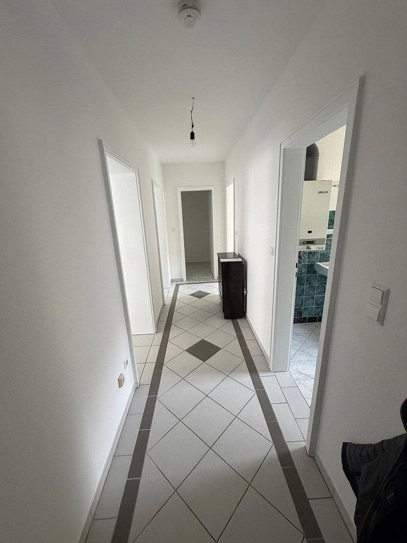 Pronájem bytu 2+1 64 m², Mannheim, Bádensko-Württembersko Pronájem bytu 2+1 64 m², Mannheim, Bádensko-Württembersko
