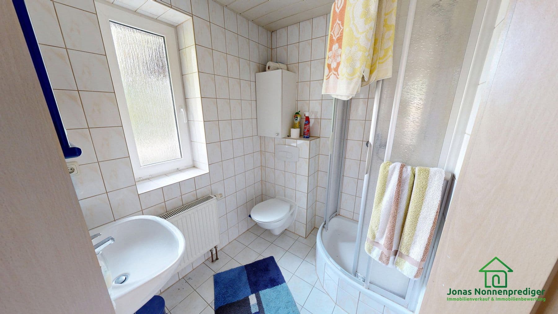 Prodej domu 135 m², pozemek 2.847 m², Trebbower Straße 8, Schwerin, Mecklenburg-Vorpommern Prodej domu 135 m², pozemek 2.847 m², Trebbower Straße 8, Schwerin, Mecklenburg-Vorpommern