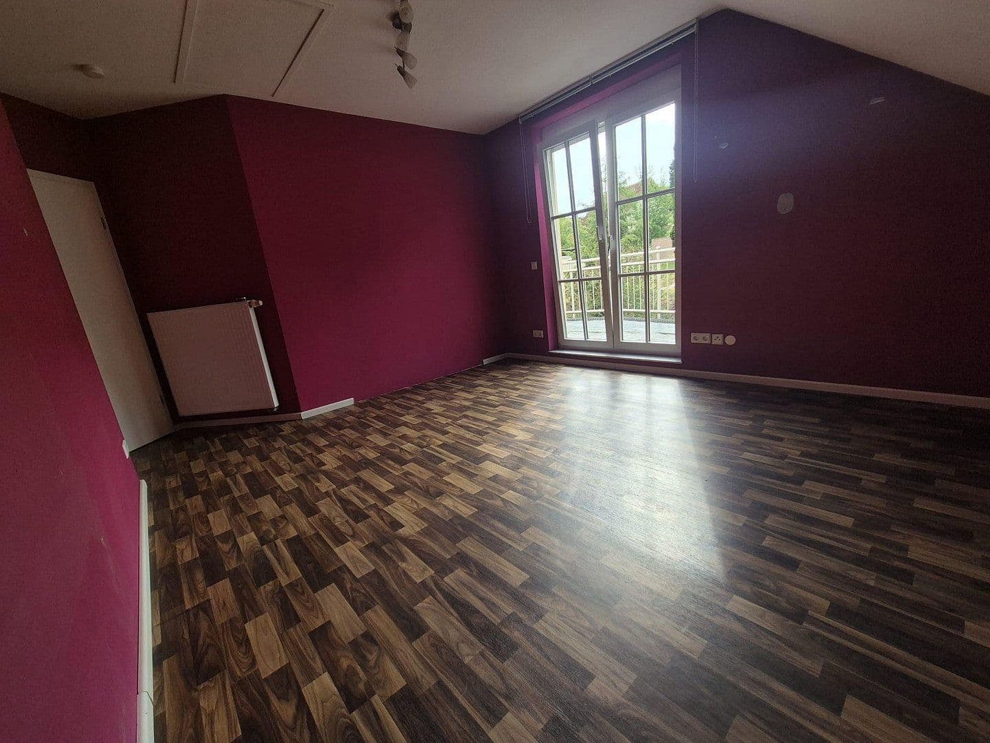 Prodej domu 160 m², pozemek 394 m², Alte Steigstraße 1, Bammental, Bádensko-Württembersko Prodej domu 160 m², pozemek 394 m², Alte Steigstraße 1, Bammental, Bádensko-Württembersko