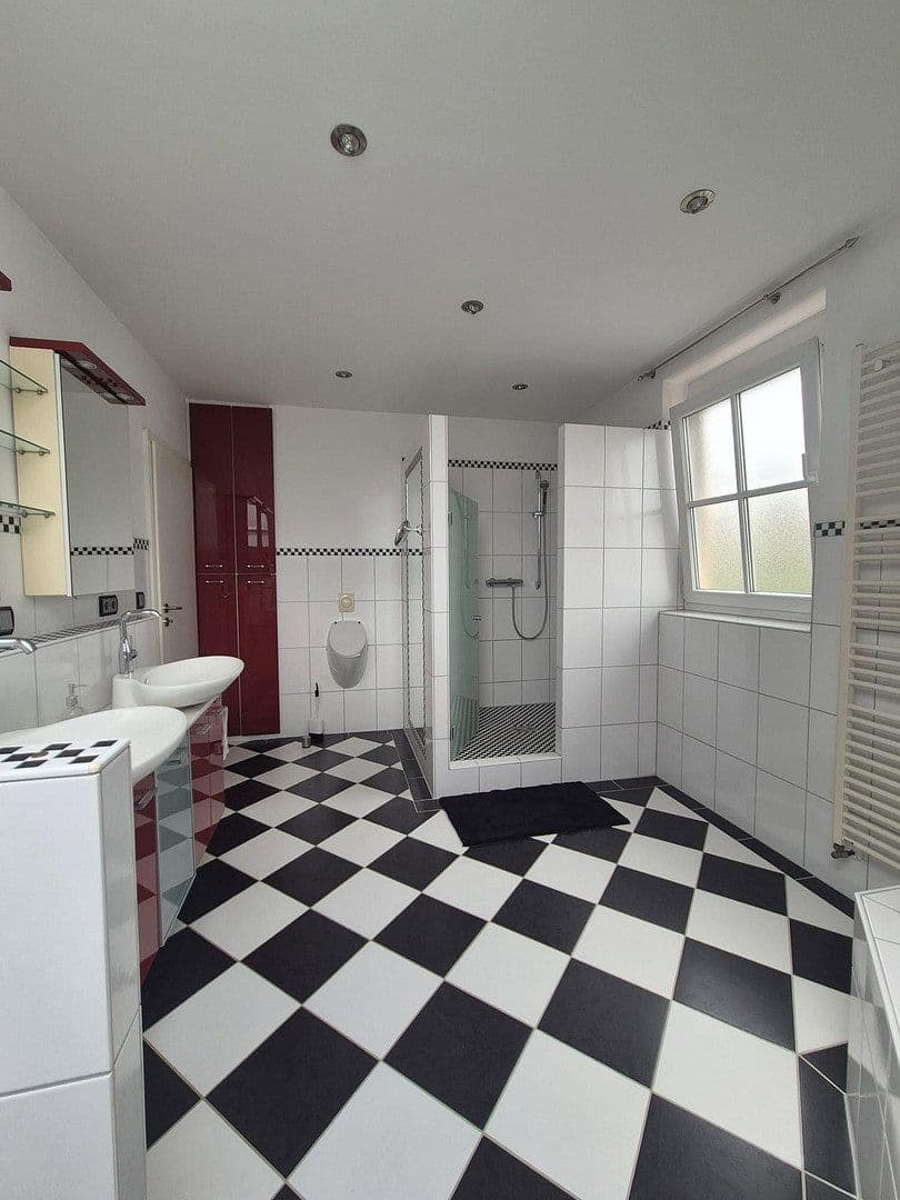 Prodej domu 160 m², pozemek 394 m², Alte Steigstraße 1, Bammental, Bádensko-Württembersko Prodej domu 160 m², pozemek 394 m², Alte Steigstraße 1, Bammental, Bádensko-Württembersko