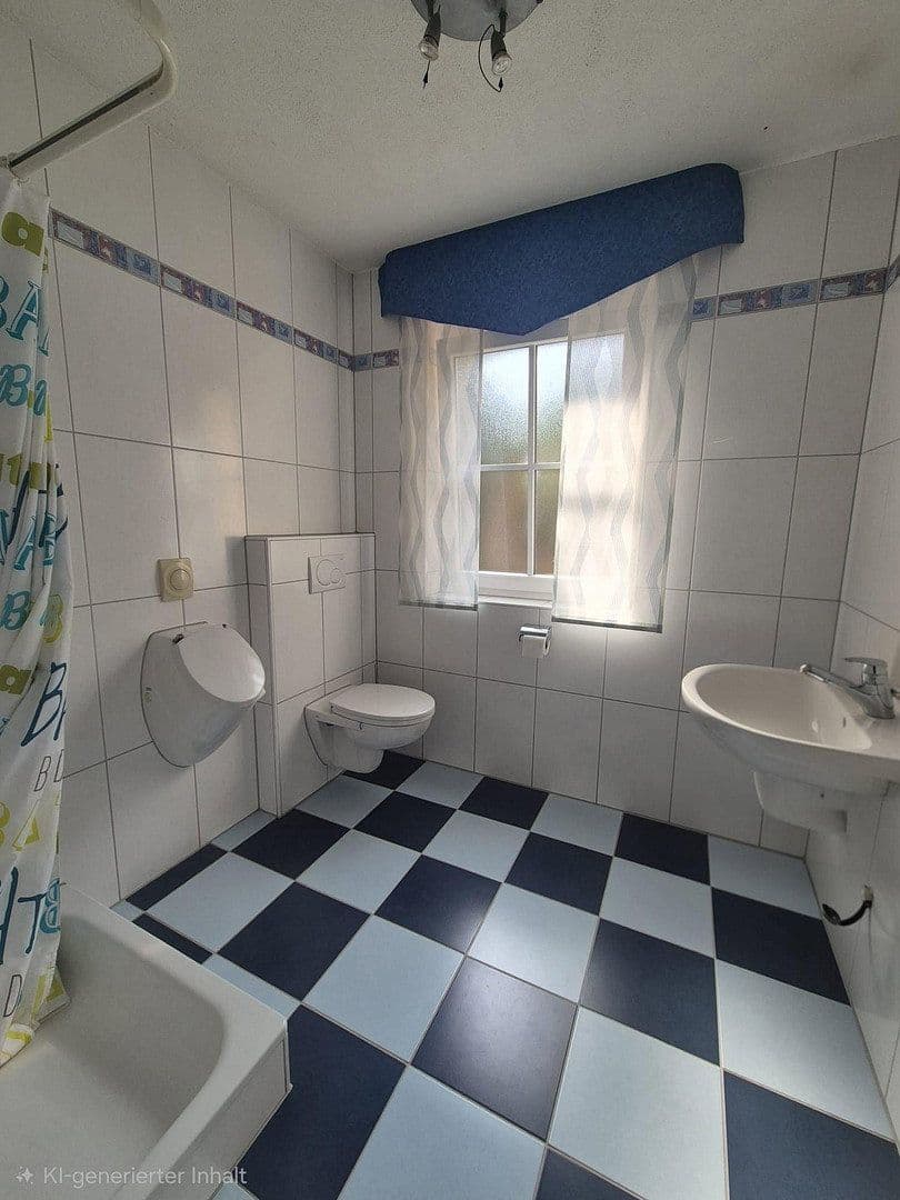 Prodej domu 160 m², pozemek 394 m², Alte Steigstraße 1, Bammental, Bádensko-Württembersko Prodej domu 160 m², pozemek 394 m², Alte Steigstraße 1, Bammental, Bádensko-Württembersko
