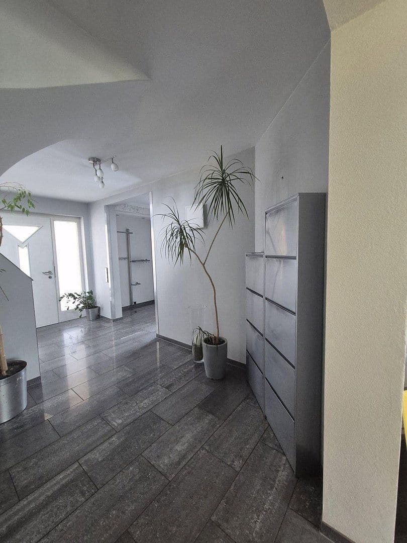 Prodej domu 160 m², pozemek 394 m², Alte Steigstraße 1, Bammental, Bádensko-Württembersko Prodej domu 160 m², pozemek 394 m², Alte Steigstraße 1, Bammental, Bádensko-Württembersko