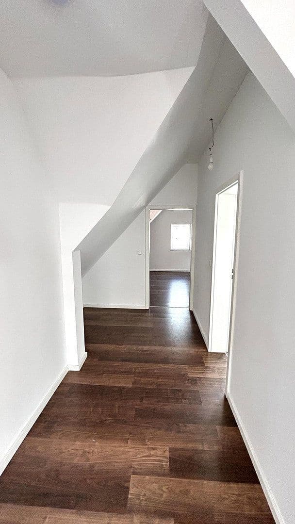 Prodej bytu 2+1 49 m², Mittlere Beutau 69, Esslingen am Neckar, Bádensko-Württembersko Prodej bytu 2+1 49 m², Mittlere Beutau 69, Esslingen am Neckar, Bádensko-Württembersko