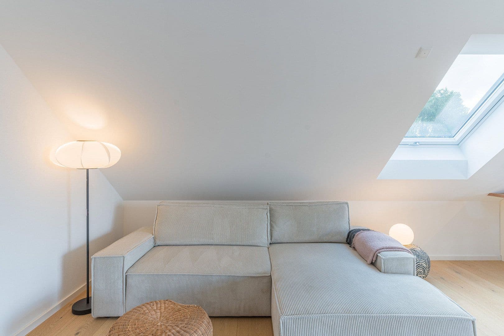 Pronájem bytu 2+1 65 m², Nelkenweg 10, Freising, Bavorsko Pronájem bytu 2+1 65 m², Nelkenweg 10, Freising, Bavorsko